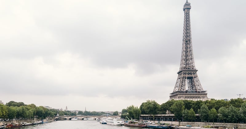 Comment éviter les pièges touristiques lors d’une visite des grandes villes
